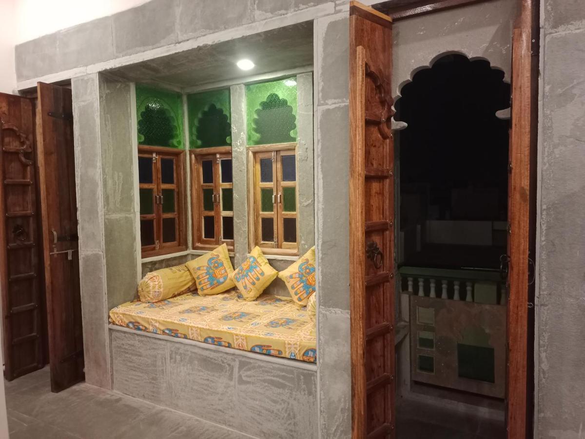 Lassi Guest House Udaipur Esterno foto