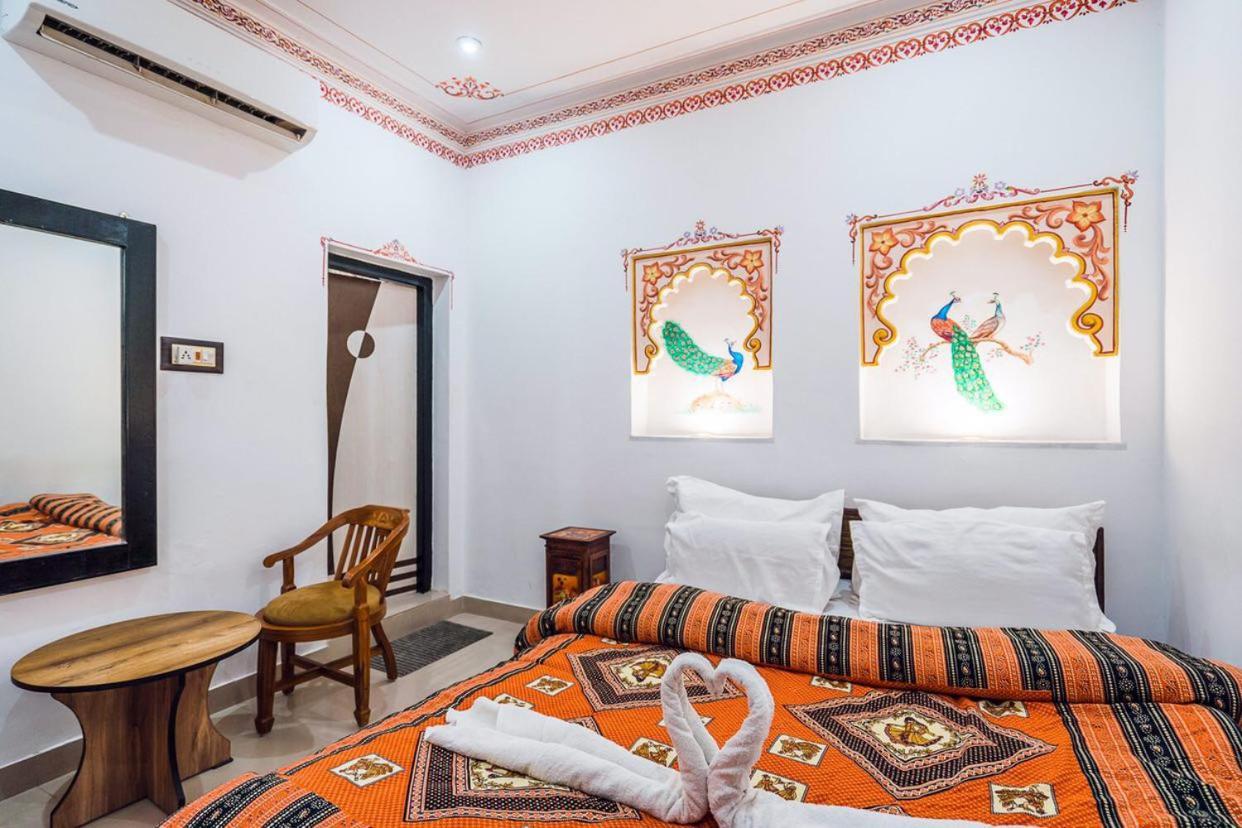 Lassi Guest House Udaipur Esterno foto