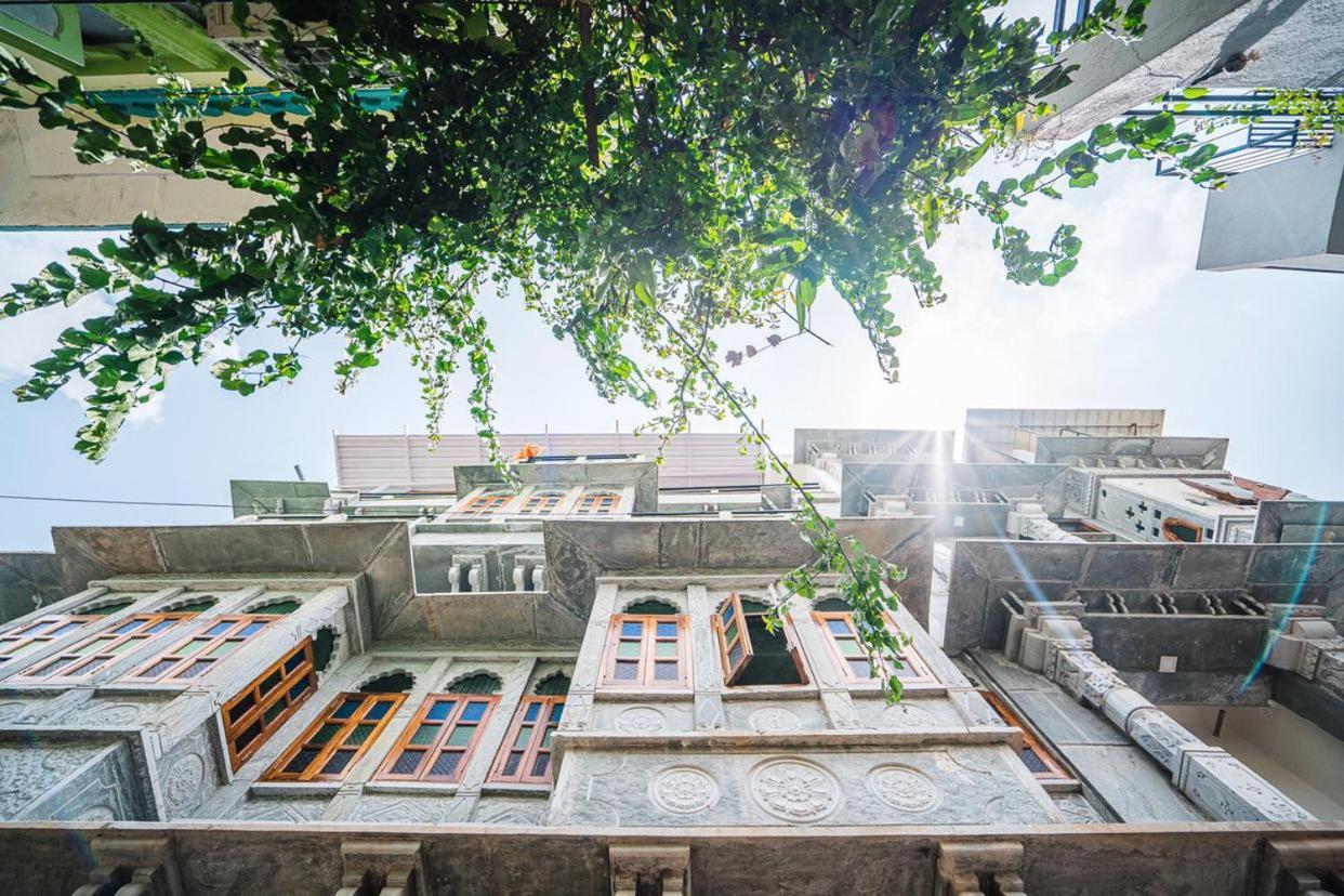 Lassi Guest House Udaipur Esterno foto