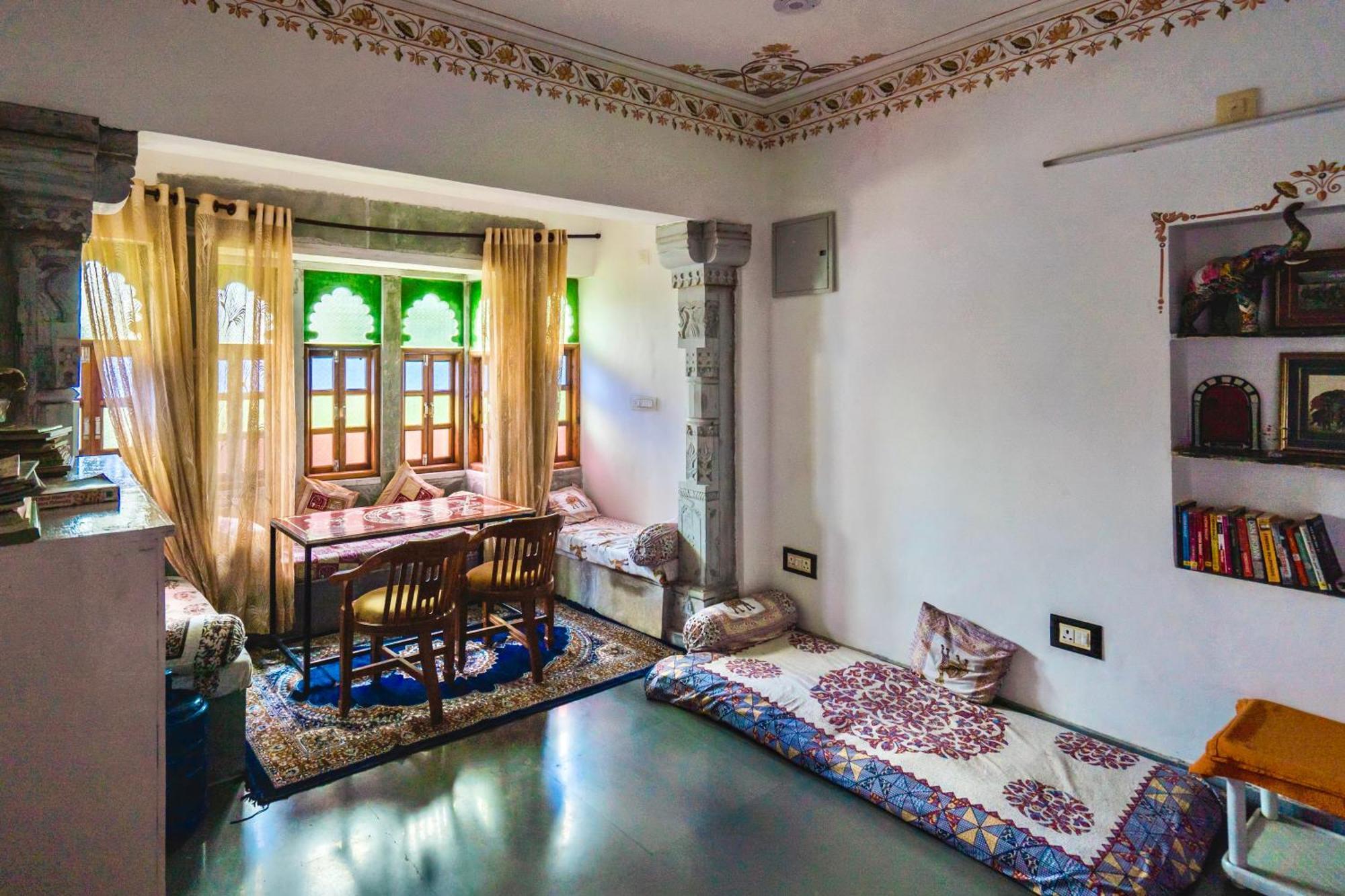 Lassi Guest House Udaipur Esterno foto